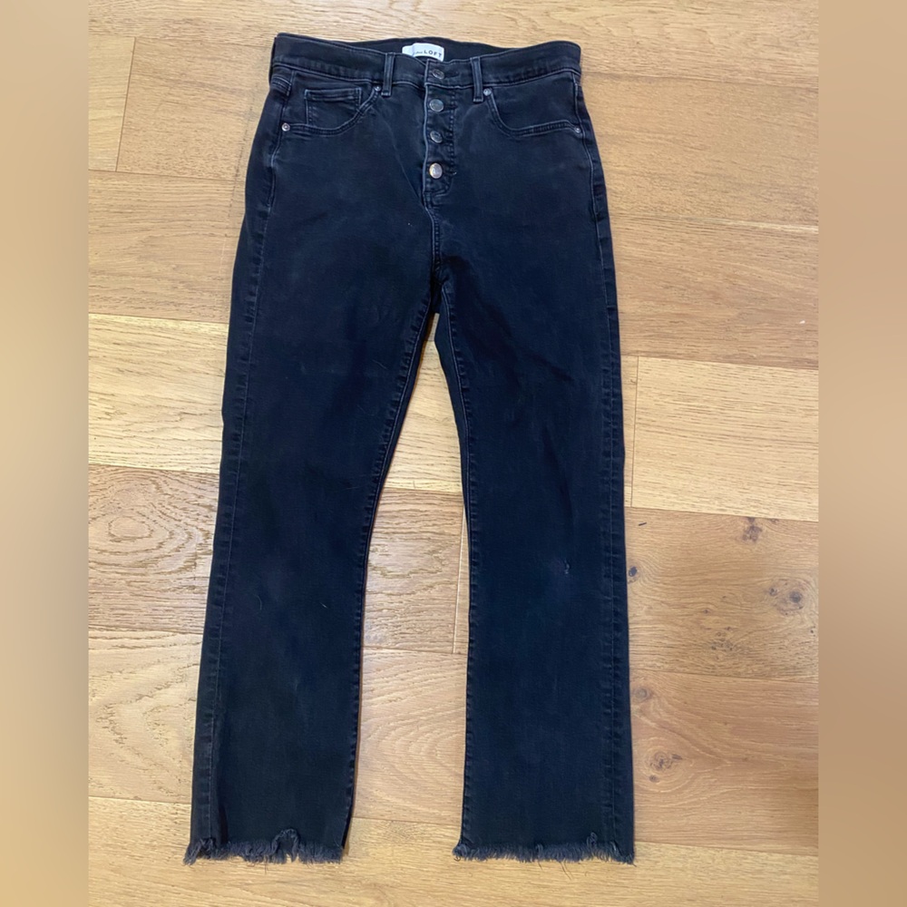 Loft Women's cropped frayed hem black jeans size 30